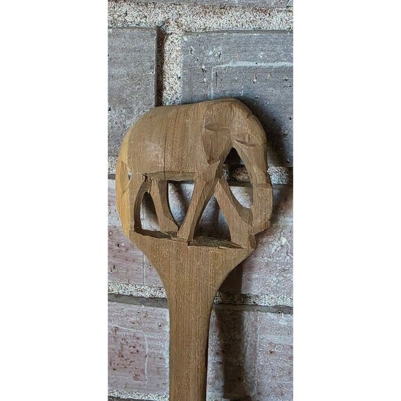 Vintage Hand Carved Wood Salad Servers Elephant Design Unique Gift Kitchen Decor - Picture 3 of 5
